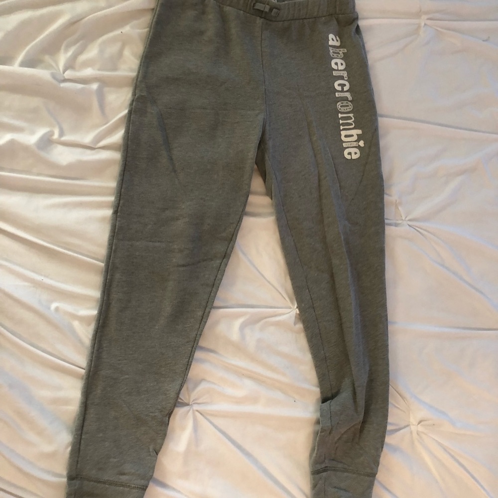 Abercrombie kids joggers
